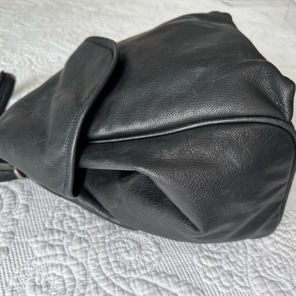 Canyon Outback Black Leather Women's Backpack or Shoulder - Picture 2 of 9